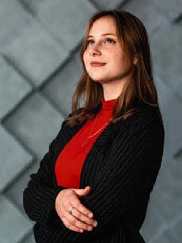 alisa-pearson23