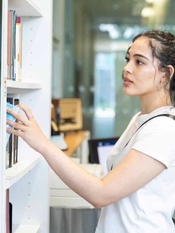 Women looking for a book